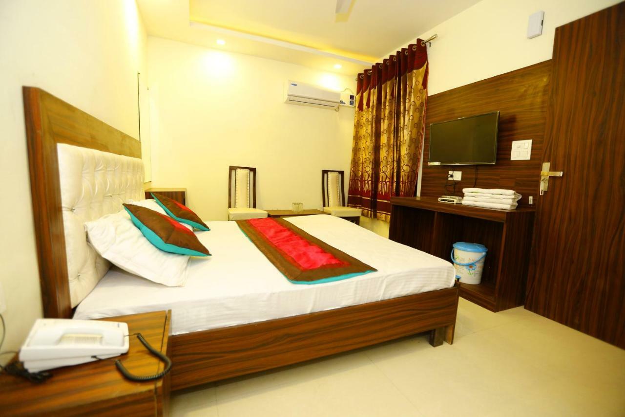 Hotel Golden Heart Amritsar Luaran gambar